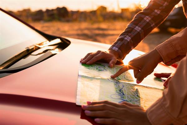 Dirigir em outro país: o que você precisa saber antes de pegar na estrada