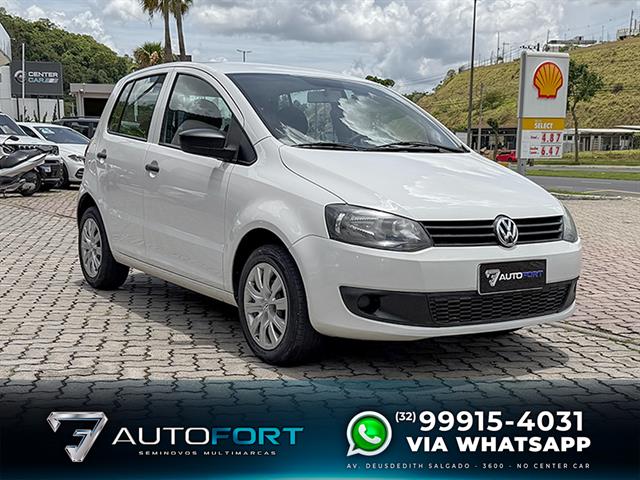 VOLKSWAGEN Fox 1.0 MI TOTAL FLEX 8V 5P 2012