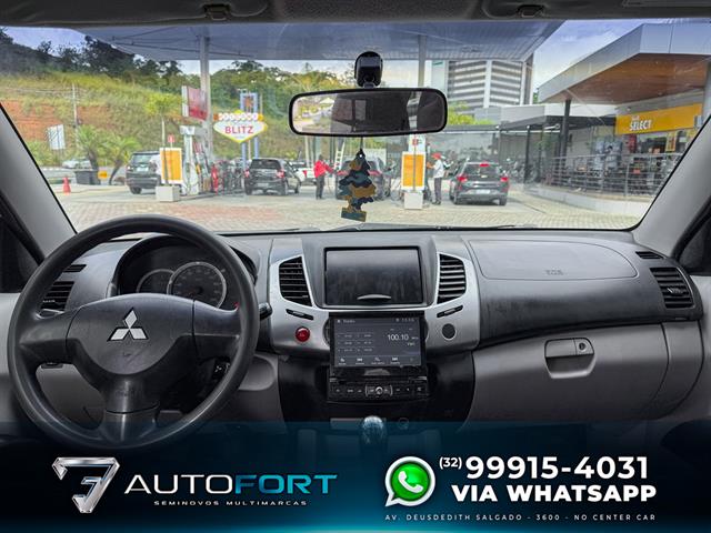 MITSUBISHI L200 TRITON GL 3.2 CD TB INT. DIES. MEC. 2013