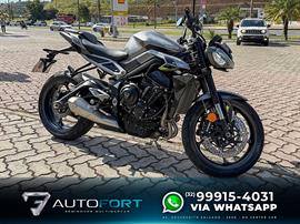 TRIUMPH STREET TRIPLE 765 R 2023/2024