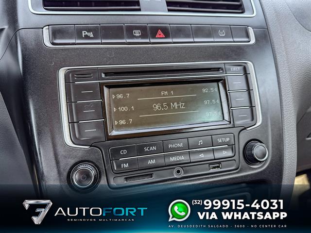 VOLKSWAGEN Fox HIGHLINE I MOTION 1.6 FLEX 16V 5P 2016