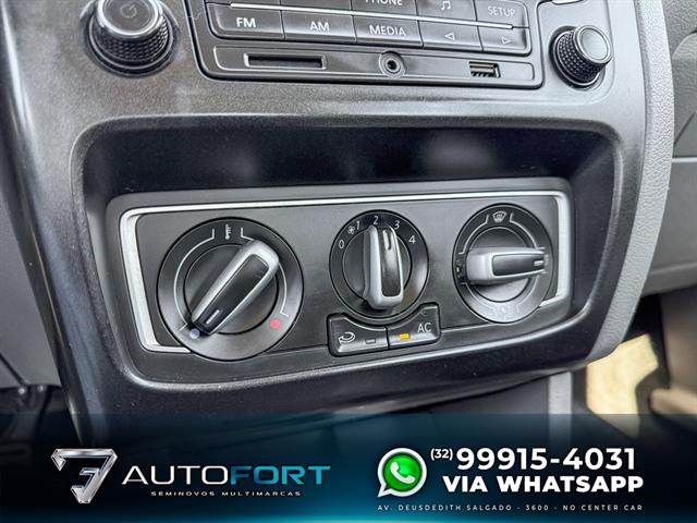 VOLKSWAGEN Fox HIGHLINE I MOTION 1.6 FLEX 16V 5P 2016