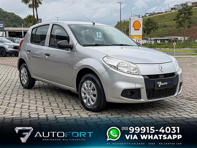 RENAULT SANDERO AUTHENTIQUE HI-FLEX 1.0 16V 5P 2013