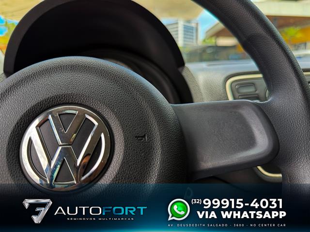 VOLKSWAGEN UP! TAKE 1.0 TOTAL FLEX 12V 5P 2015