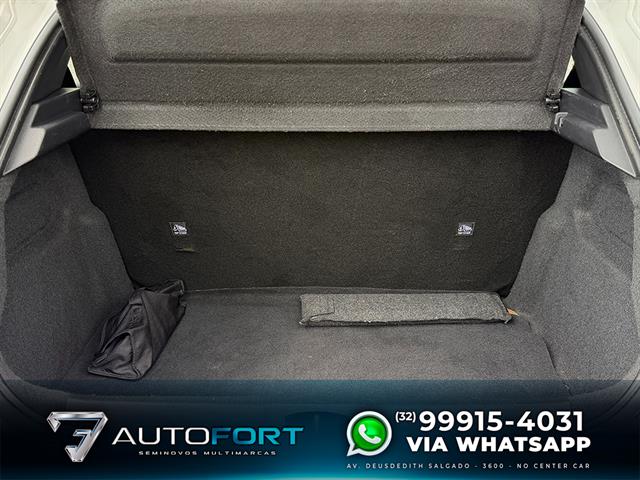 PEUGEOT 208 LIKE 1.0 FLEX 6V 5P MEC. 2024