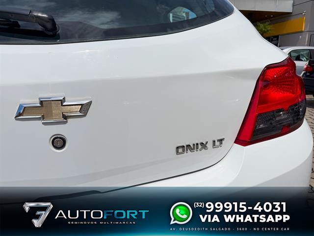 CHEVROLET ONIX HATCH LT 1.4 8V FLEXPOWER 5P AUT. 2015