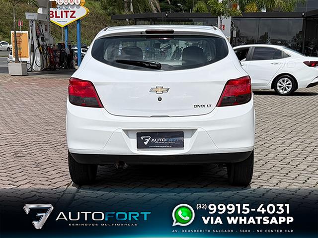 CHEVROLET ONIX HATCH LT 1.4 8V FLEXPOWER 5P AUT. 2015
