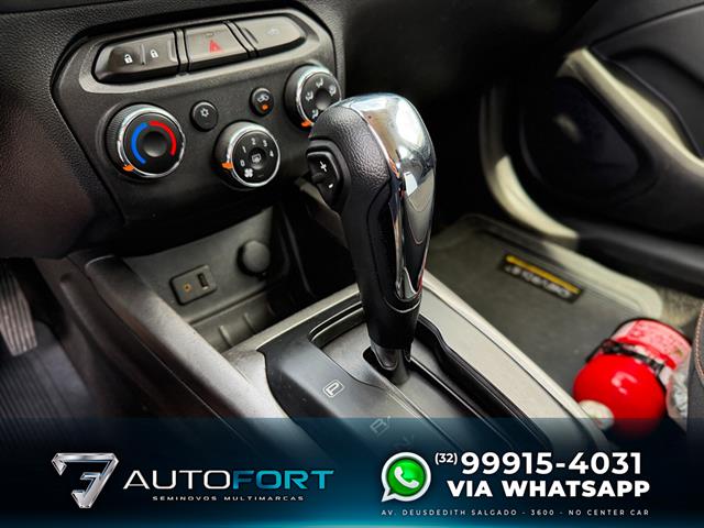 CHEVROLET ONIX HATCH LT 1.4 8V FLEXPOWER 5P AUT. 2015