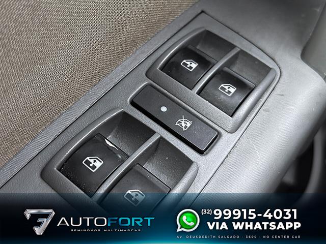 FIAT PALIO ESSENCE DUALOGIC 1.6 FLEX 16V 5P 2016