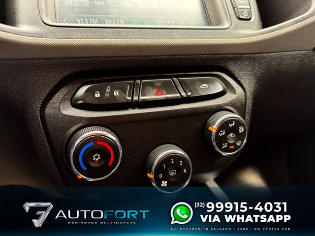 CHEVROLET ONIX HATCH LT 1.0 8V FLEXPOWER 5P MEC. 2017