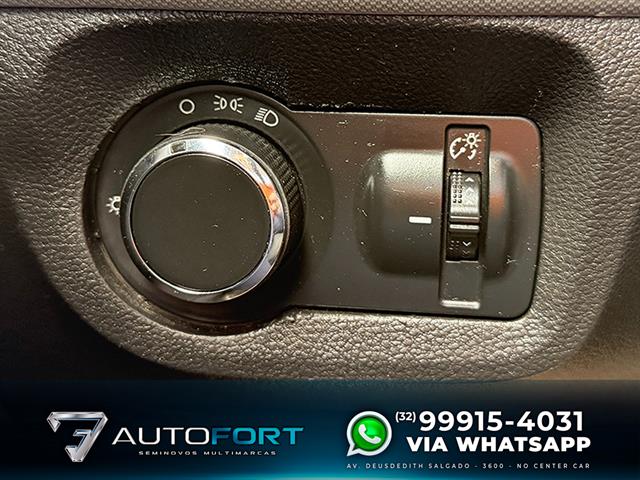 CHEVROLET ONIX HATCH LT 1.0 8V FLEXPOWER 5P MEC. 2017