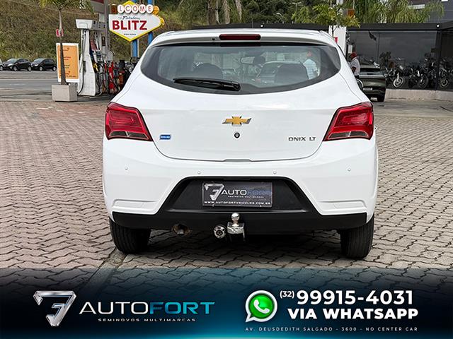 CHEVROLET ONIX HATCH LT 1.0 8V FLEXPOWER 5P MEC. 2017
