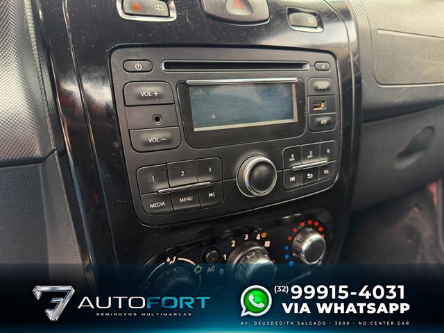 RENAULT SANDERO STEPWAY HI-FLEX 1.6 16V 5P AUT. 2013