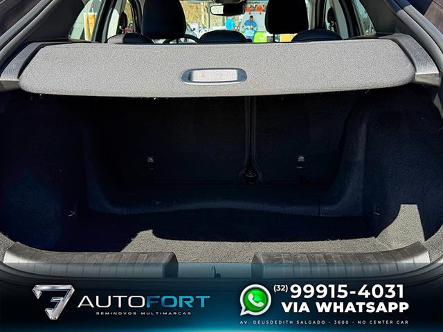 FIAT FASTBACK AUDACE 200 TB AUT (HIBRÍDO) 2025
