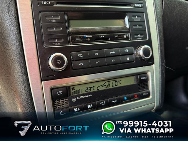 VOLKSWAGEN GOLF SPORTLINE 1.6 MI TOTAL FLEX 8V 4P 2012