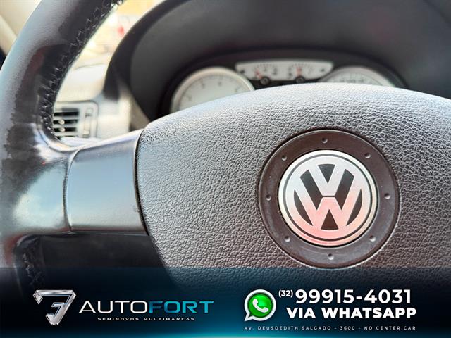 VOLKSWAGEN GOLF SPORTLINE 1.6 MI TOTAL FLEX 8V 4P 2012