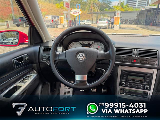 VOLKSWAGEN GOLF SPORTLINE 1.6 MI TOTAL FLEX 8V 4P 2012