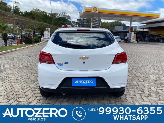 CHEVROLET ONIX HATCH LT 1.4 8V FLEXPOWER 5P AUT. 2018
