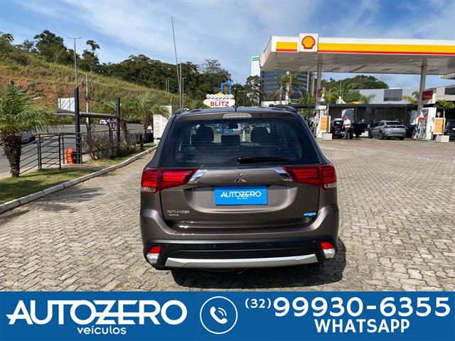 MITSUBISHI OUTLANDER 2.0 16V 160CV AUT. 2016