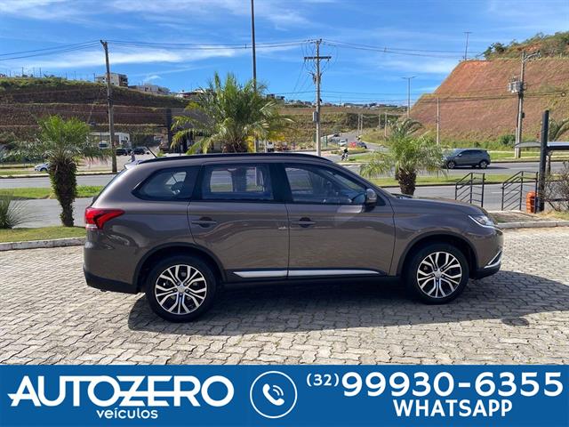MITSUBISHI OUTLANDER 2.0 16V 160CV AUT. 2016