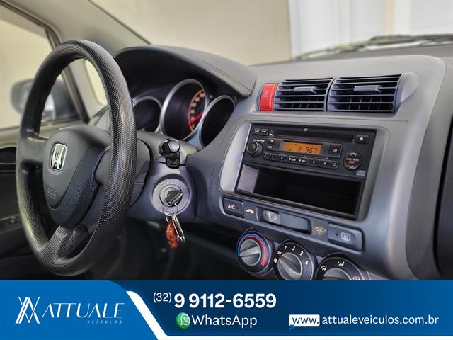 HONDA FIT LXL 1.4/ 1.4 FLEX 8V/16V 5P AUT. 2004