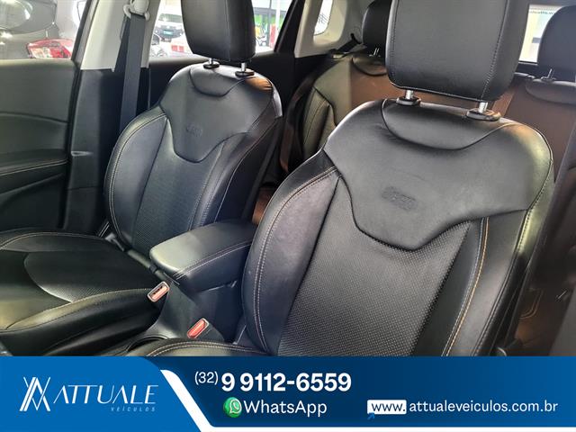 JEEP COMPASS LONGITUDE 2.0 4X4 DIES. 16V AUT. 2017