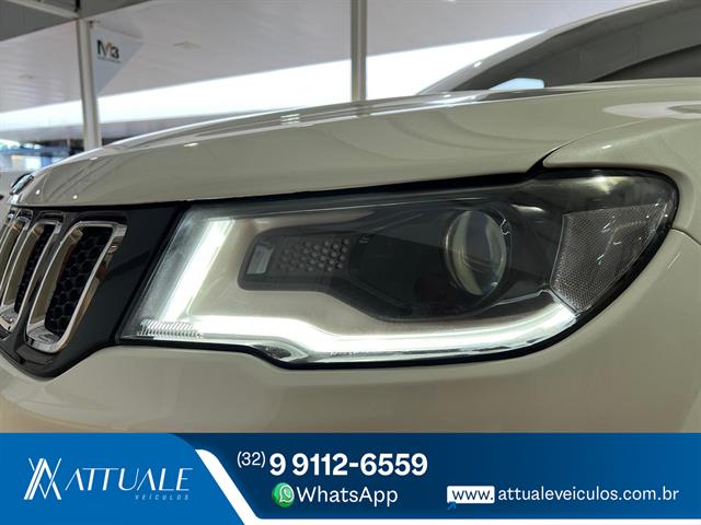 JEEP COMPASS LONGITUDE 2.0 4X4 DIES. 16V AUT. 2017