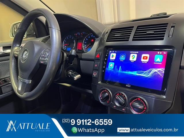 VOLKSWAGEN POLO SEDAN I MOTION  1.6 TOTAL FLEX  4P 2011