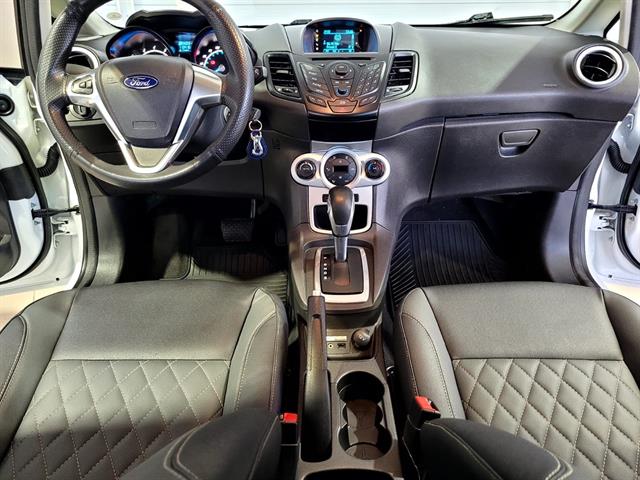 FORD FIESTA 1.6 16V FLEX AUT. 5P 2015