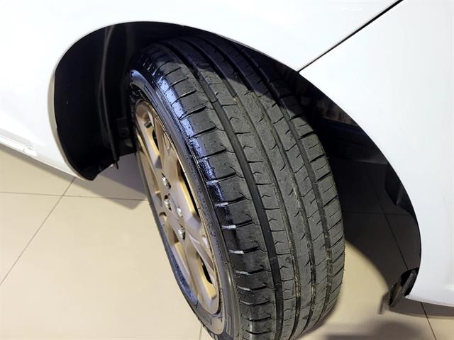 FORD FIESTA 1.6 16V FLEX AUT. 5P 2015