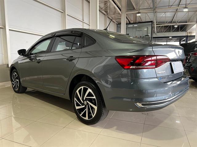 VOLKSWAGEN VIRTUS HIGHLINE 200 TSI 1.0 FLEX 12V AUT 2022