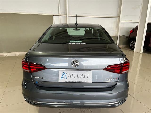 VOLKSWAGEN VIRTUS HIGHLINE 200 TSI 1.0 FLEX 12V AUT 2022