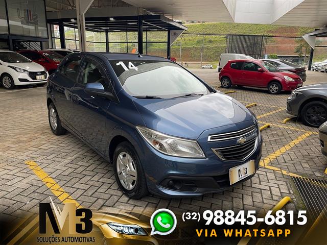 CHEVROLET ONIX HATCH LT 1.0 8V FLEXPOWER 5P MEC. 2014