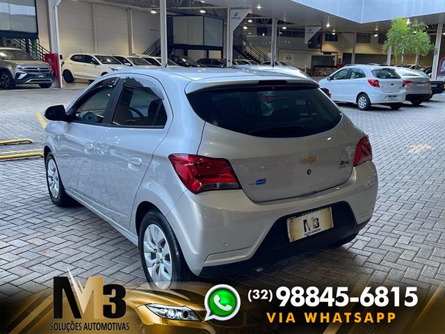 CHEVROLET ONIX HATCH LT 1.4 8V FLEXPOWER 5P MEC. 2017