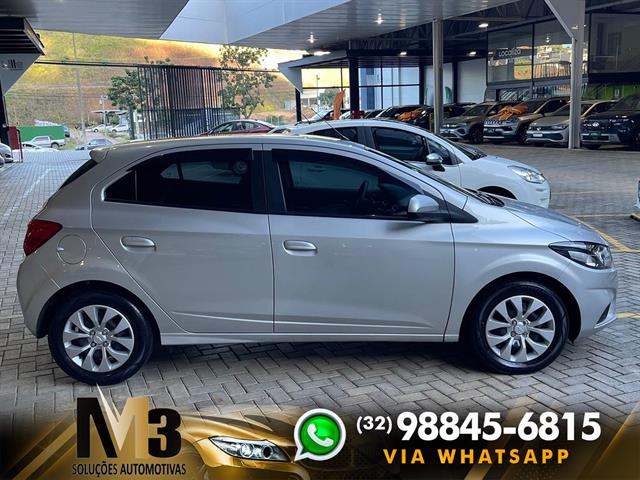 CHEVROLET ONIX HATCH LT 1.4 8V FLEXPOWER 5P MEC. 2017