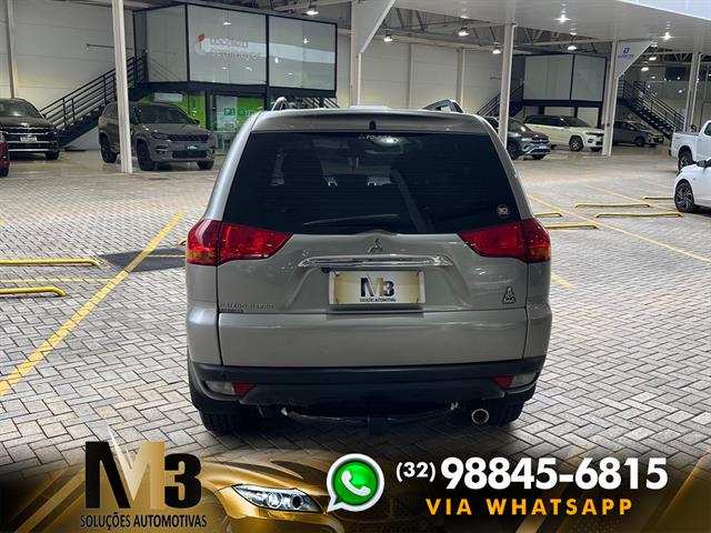 MITSUBISHI PAJERO DAKAR/HPE 3.5 4X4 FLEX 5P AUT. 2013
