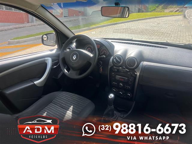 RENAULT SANDERO EXPRESSION HI-FLEX 1.6 8V 5P 2013