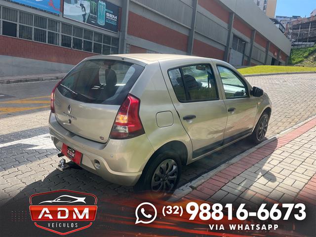 RENAULT SANDERO EXPRESSION HI-FLEX 1.6 8V 5P 2013