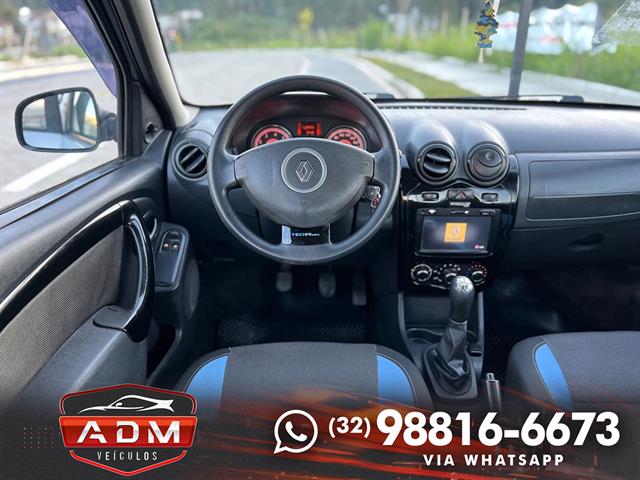 RENAULT SANDERO TECHRUN HI-FLEX 1.0 16V 5P 2014