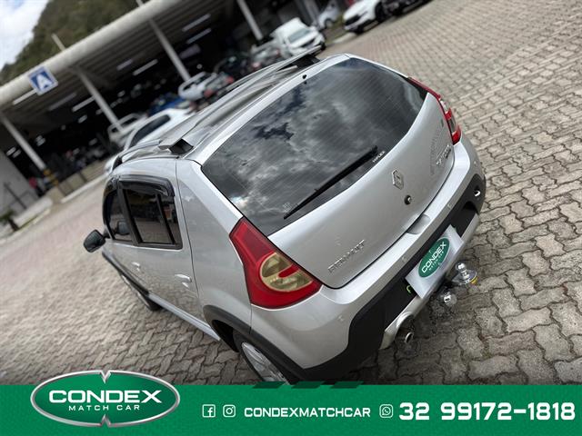 RENAULT SANDERO STEPWAY HI-FLEX 1.6 16V 5P 2011