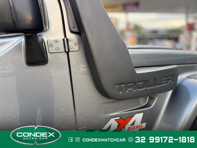 TROLLER T-4 4X4 3.0 TB INT. CAP. RÍGIDA DIESEL 2006
