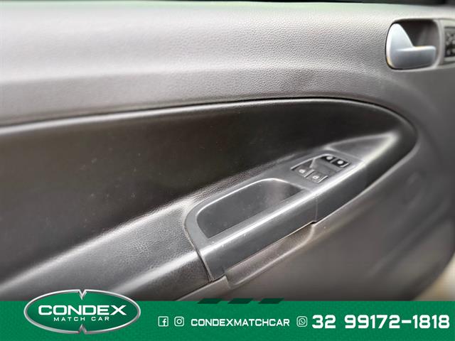 VOLKSWAGEN SAVEIRO CROSS 1.6 MI TOTAL FLEX 8V CE 2012