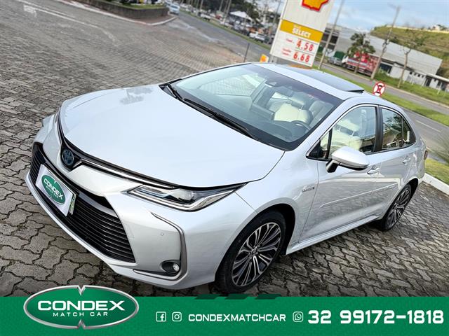 TOYOTA COROLLA ALTIS PREM. 1.8 AUT. (HÍBRIDO) 2023