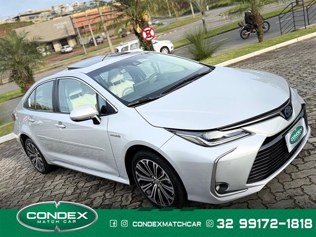 TOYOTA COROLLA ALTIS PREM. 1.8 AUT. (HÍBRIDO) 2023