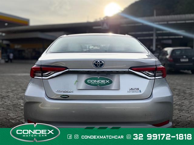 TOYOTA COROLLA ALTIS PREM. 1.8 AUT. (HÍBRIDO) 2023