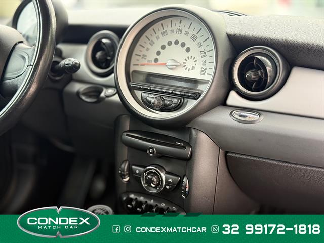 MINI COOPER 1.6 MEC. 2011
