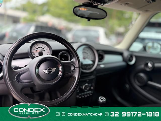 MINI COOPER 1.6 MEC. 2011