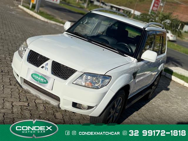 MITSUBISHI PAJERO TR4 2.0 FLEX 16V 4X2 AUT. 2014