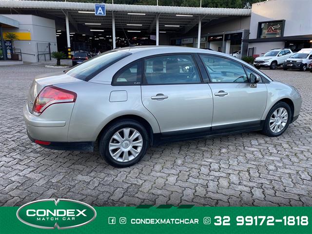 CITROËN C4 GLX 2.0 FLEX 16V 5P AUT. 2011