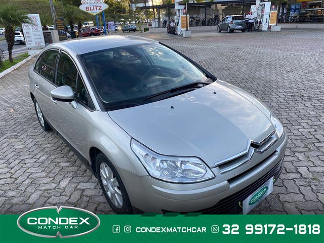 CITROËN C4 GLX 2.0 FLEX 16V 5P AUT. 2011